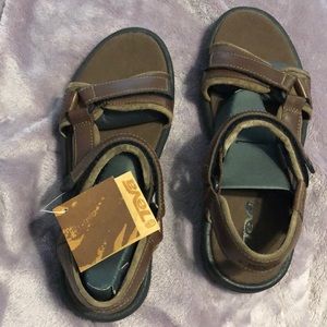 Brand New brown leather Teva sandals
